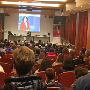 Pilar Aranda desgrana en una reunión con el PAS el desarrollo de la nueva RPT 9
