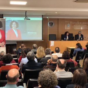 Pilar Aranda desgrana en una reunión con el PAS el desarrollo de la nueva RPT 2