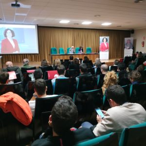 Pilar Aranda desgrana en una reunión con el PAS el desarrollo de la nueva RPT 4