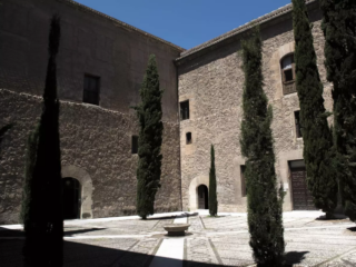 La Universidad de Granada lanza un programa de prácticas para mujeres